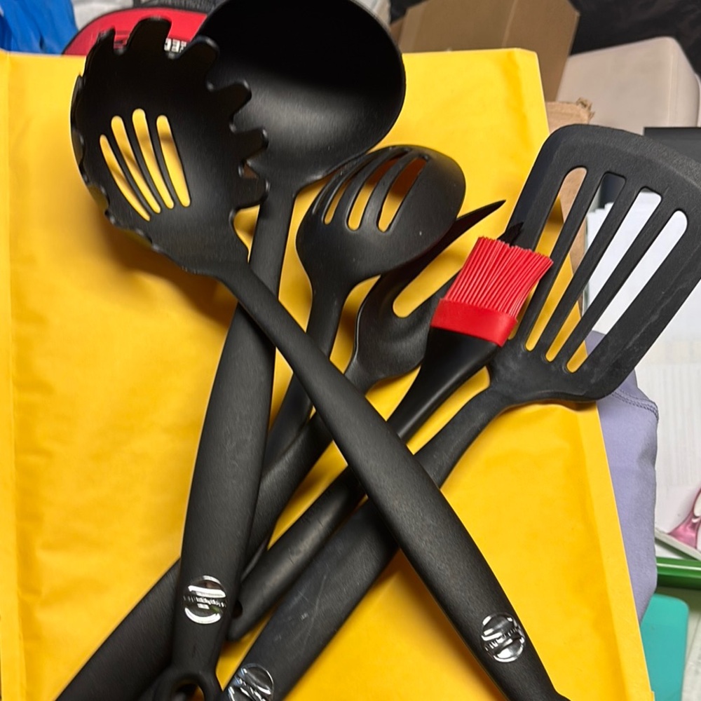 KitchenAid Black Cooking Utensil Set